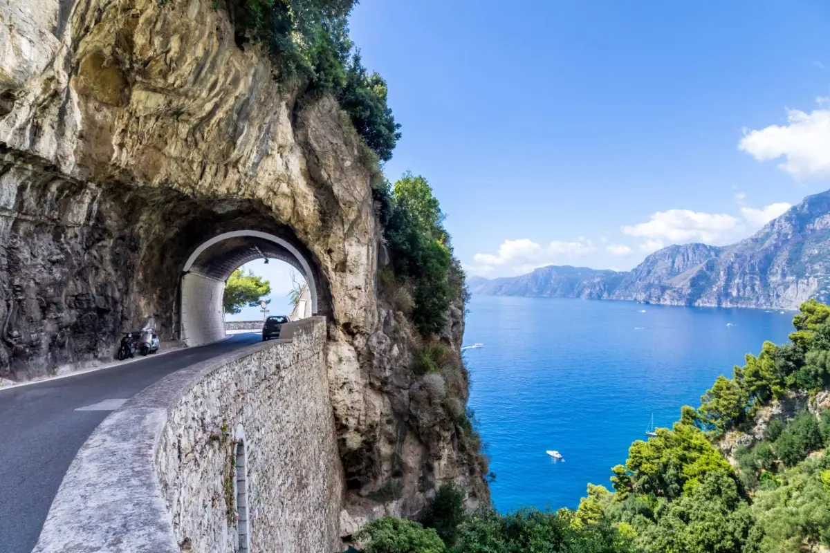 The famous Amalfi Drive stretches from Vietri sul Mare in the east to Positano or Sorrento in the west.