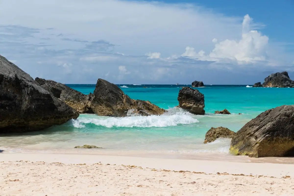 Horseshoe Bay Beach in Bermuda, famous for its unique pink sand and striking turquoise waters.
