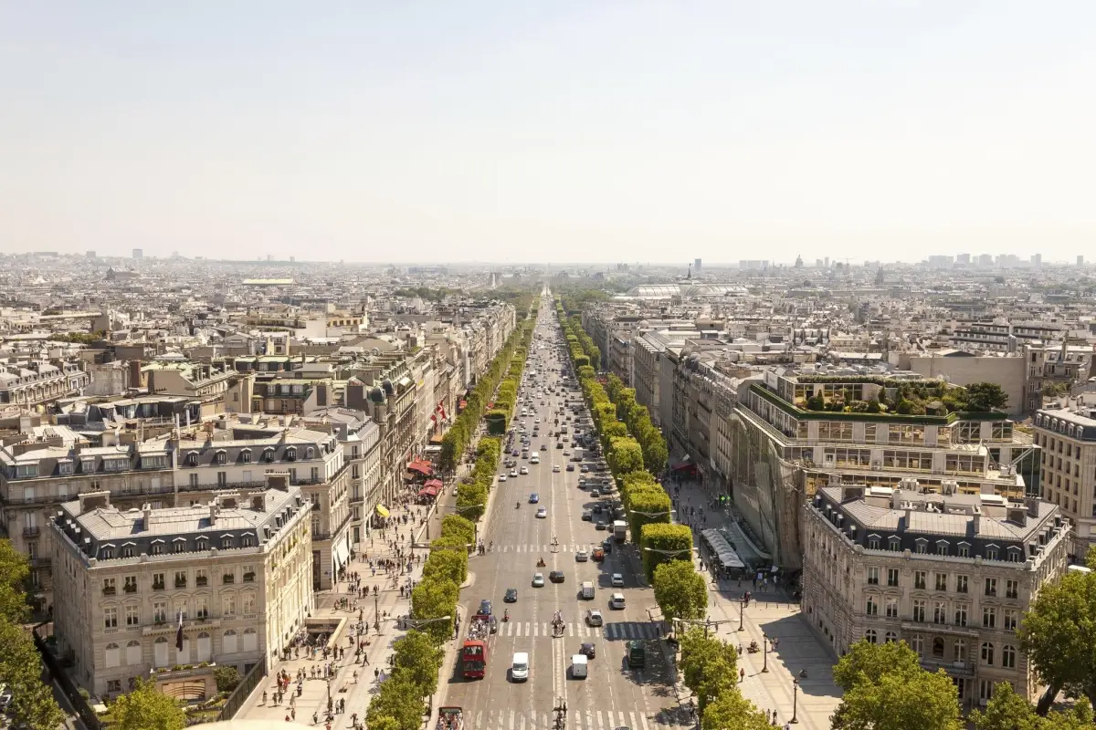 Champs Elysees runs between the Place de la Concorde in the East and the Place Charles de Gaulle in the West, where the Arc de Triomphe is located.