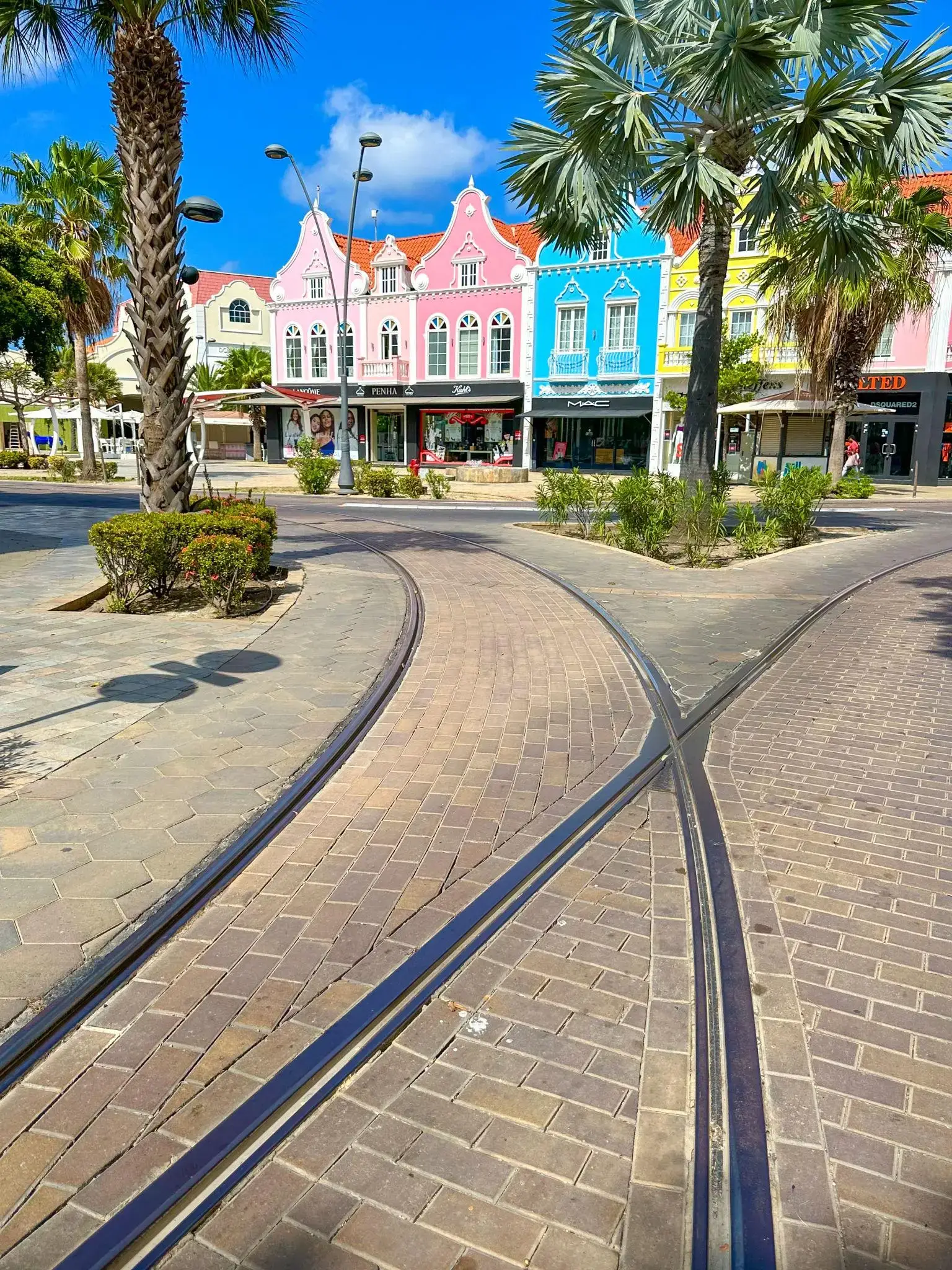 Oranjestad’s vibrant downtown is defined by colorful, Dutch colonial-style buildings that blend Caribbean flair with European architecture.