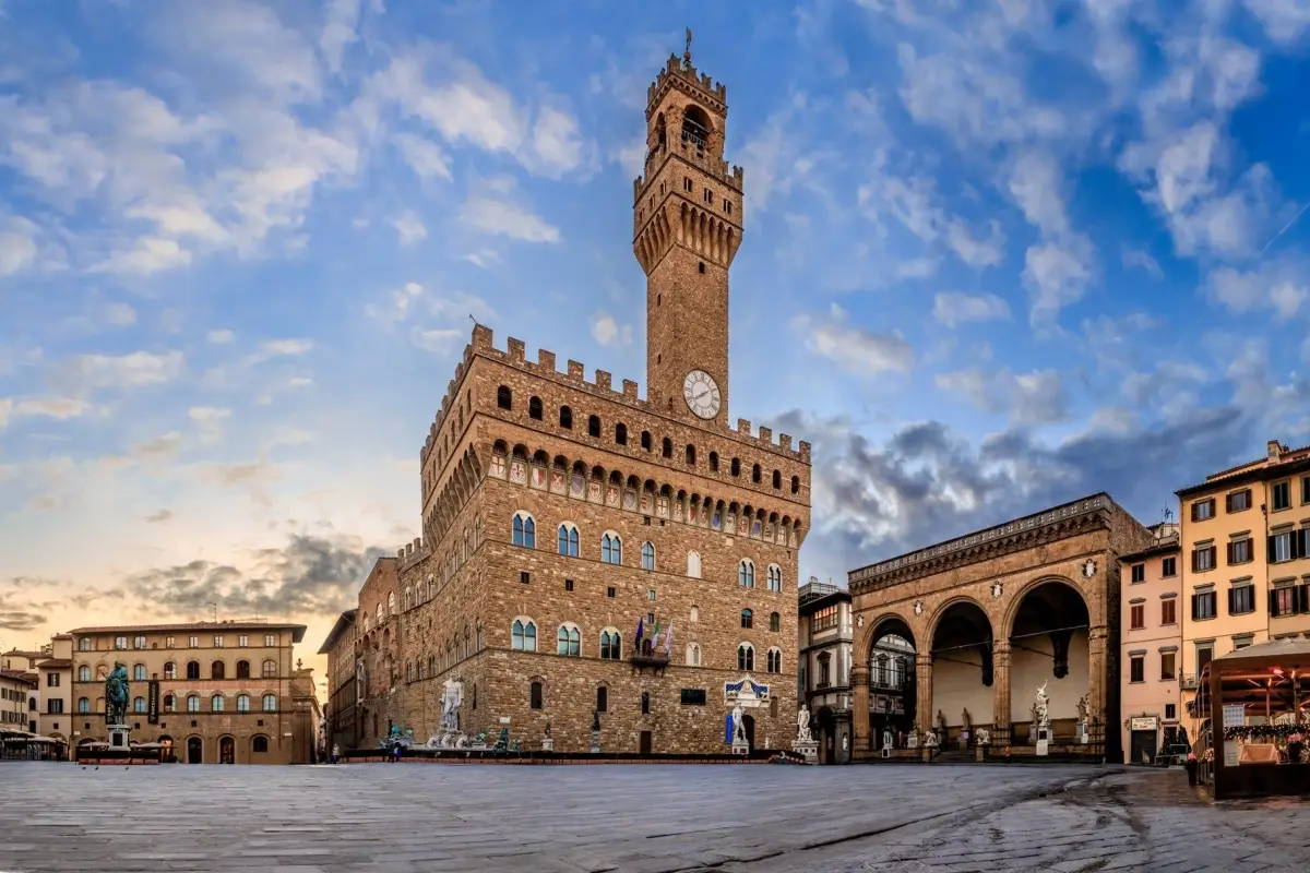 Standing proudly in Piazza della Signoria, Palazzo Vecchio is one of Florence’s most recognizable landmarks and one of the city’s most important symbols.